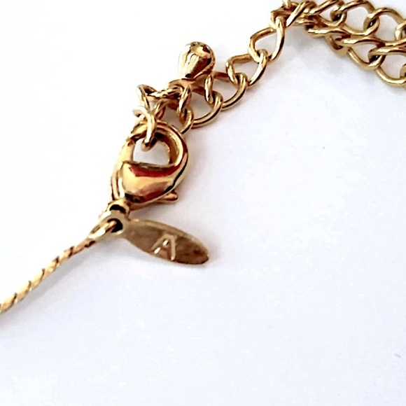 AVON Cubic Zirconium Gold Tone Necklace Three Stone Drop Pendant 10" - Picture 10 of 11